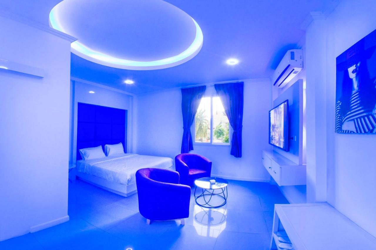 Titanic Residence-5 Minutes Walk To Walking Street Pattaya Extérieur photo