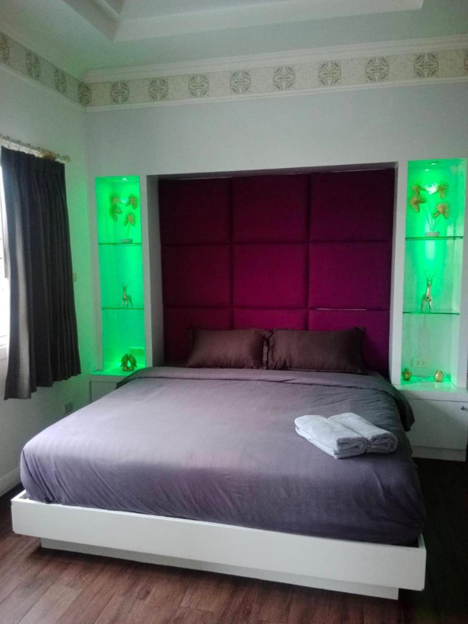 Titanic Residence-5 Minutes Walk To Walking Street Pattaya Extérieur photo